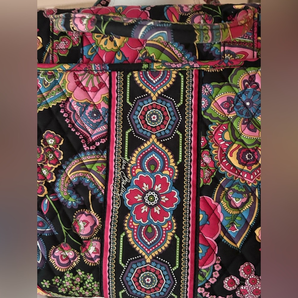 17” Vera Bradley Paisley Laptop Bag Symphony in Hue Paisley Multicolor Floral - Picture 10 of 13